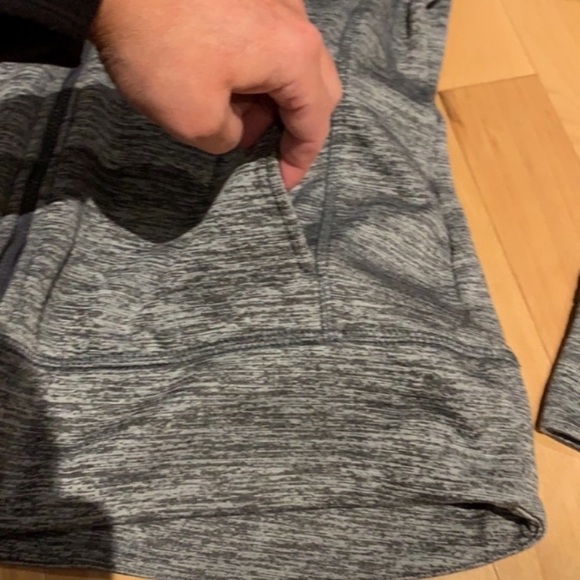 💥2/$30💥 VEUC Joe Fresh Grey speckled full zip Hoodie - size L - Picture 5 of 16